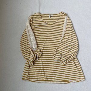 C Est 1946 Womens Yellow‎ White Striped Lace Long Sleeve V-Neck Pullover Top S